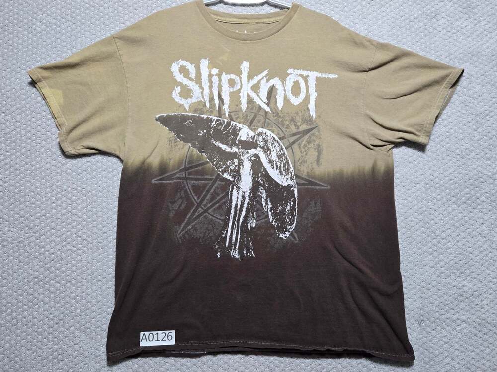 Slipknot Angel Graphic Dip-Dye Band T-Shirt